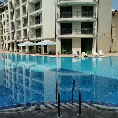 Apartamento Lovely Amadeus Lux